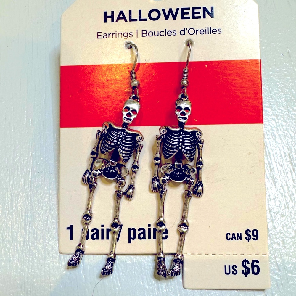NWT Halloween moving skeleton earrings, nickel-free